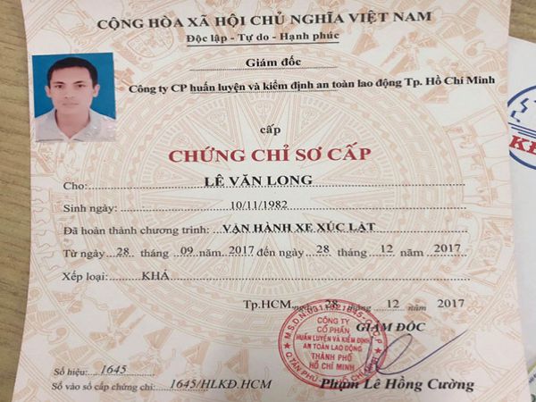 Những thông tin khi làm chứng chỉ máy xúc