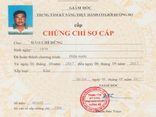 Thời gian làm chứng chỉ nghề điện