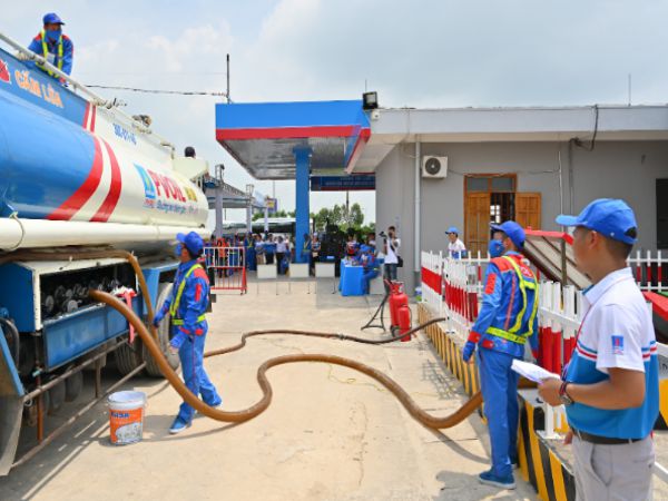 Tăng cơ hội phát triển khi làm chứng chỉ xăng dầu