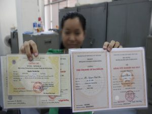 Làm Bằng Đại Học Giả Phôi Thật Giá Rẻ Và Uy Tín